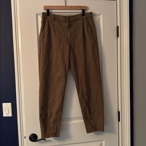 Sézane olive trousers